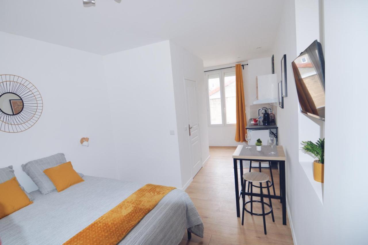 Studios Lsquare Residence Afpa Chatellerault Bagian luar foto